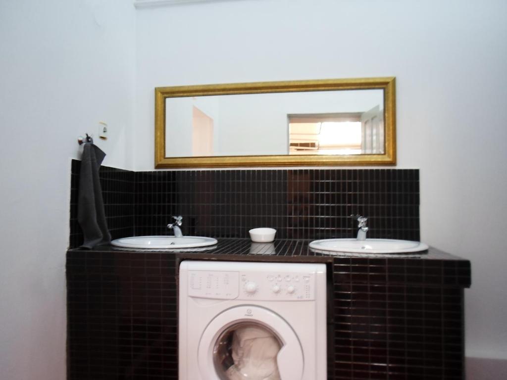 Antique Hostel Bukarest Kültér fotó